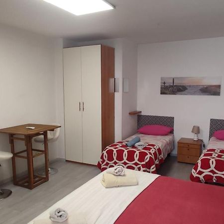 Super Central Studio, No Noise, Near Seaside, Shops Μπάρι Εξωτερικό φωτογραφία